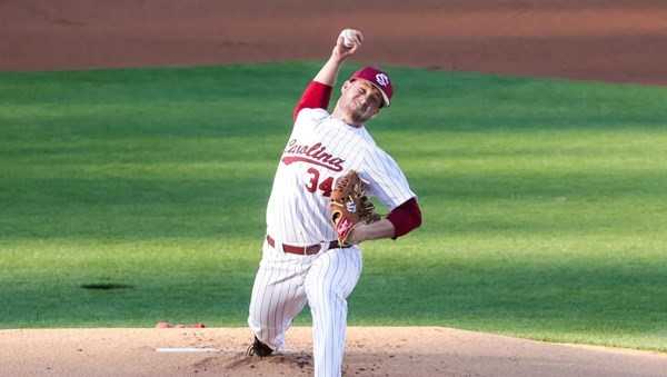 No. 11 South Carolina drops series opener against No. 1 Arkansas - Vimarsana News