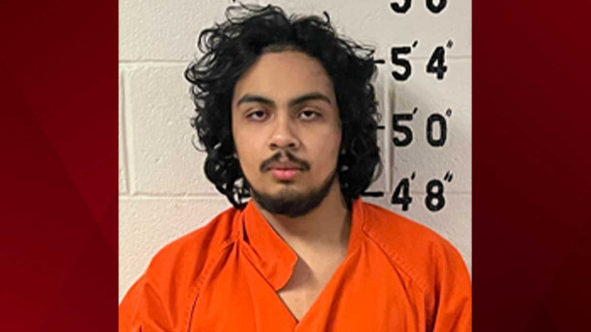 Maine man leads NH troopers on chase while driving drunk in stolen car, police say