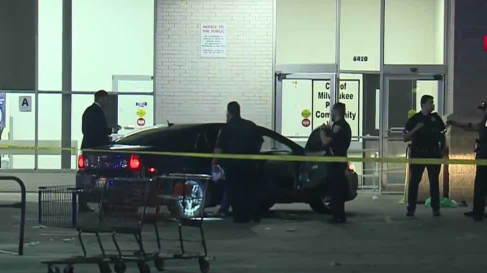 Police investigating double shooting on Milwaukee's northwest side