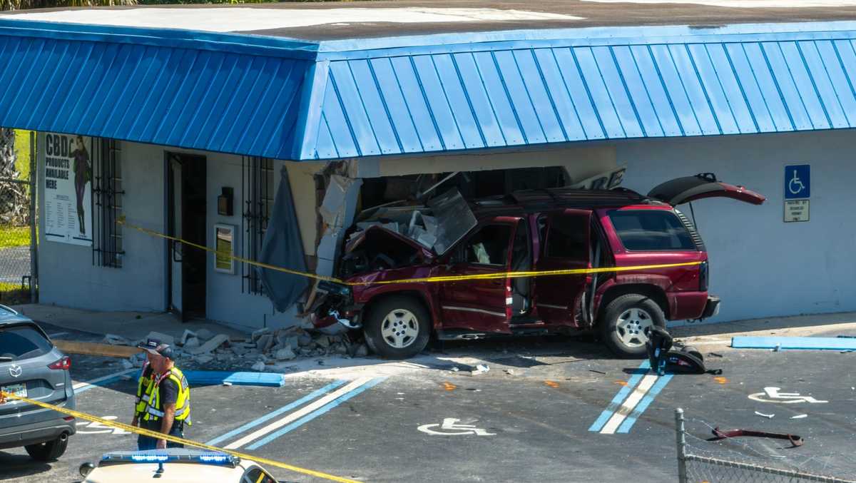 13-year-old among two dead after SUV crashes into building in Immokalee; driver charged with manslaughter while under the influence of alcohol