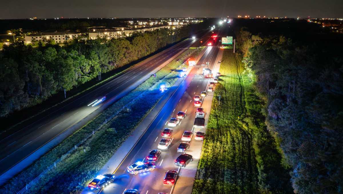 1 dead after motorcycle accident on I-75 in Estero