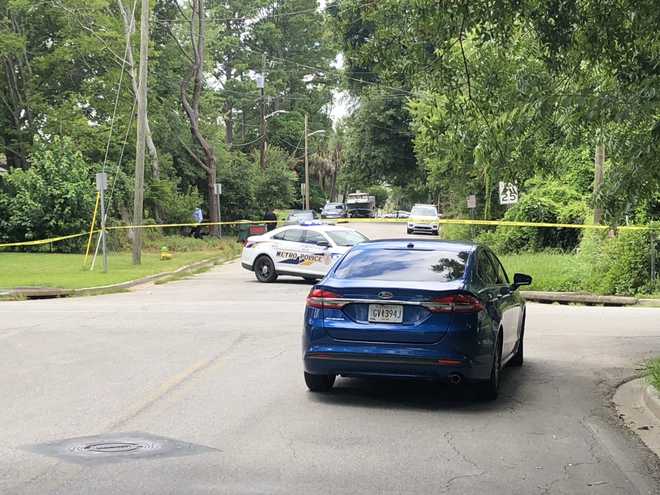 Police: 1 person injured, female suspect in custody after Savannah shooting