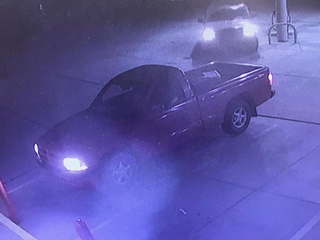 Police search for man who threatened convenience store worker in ...