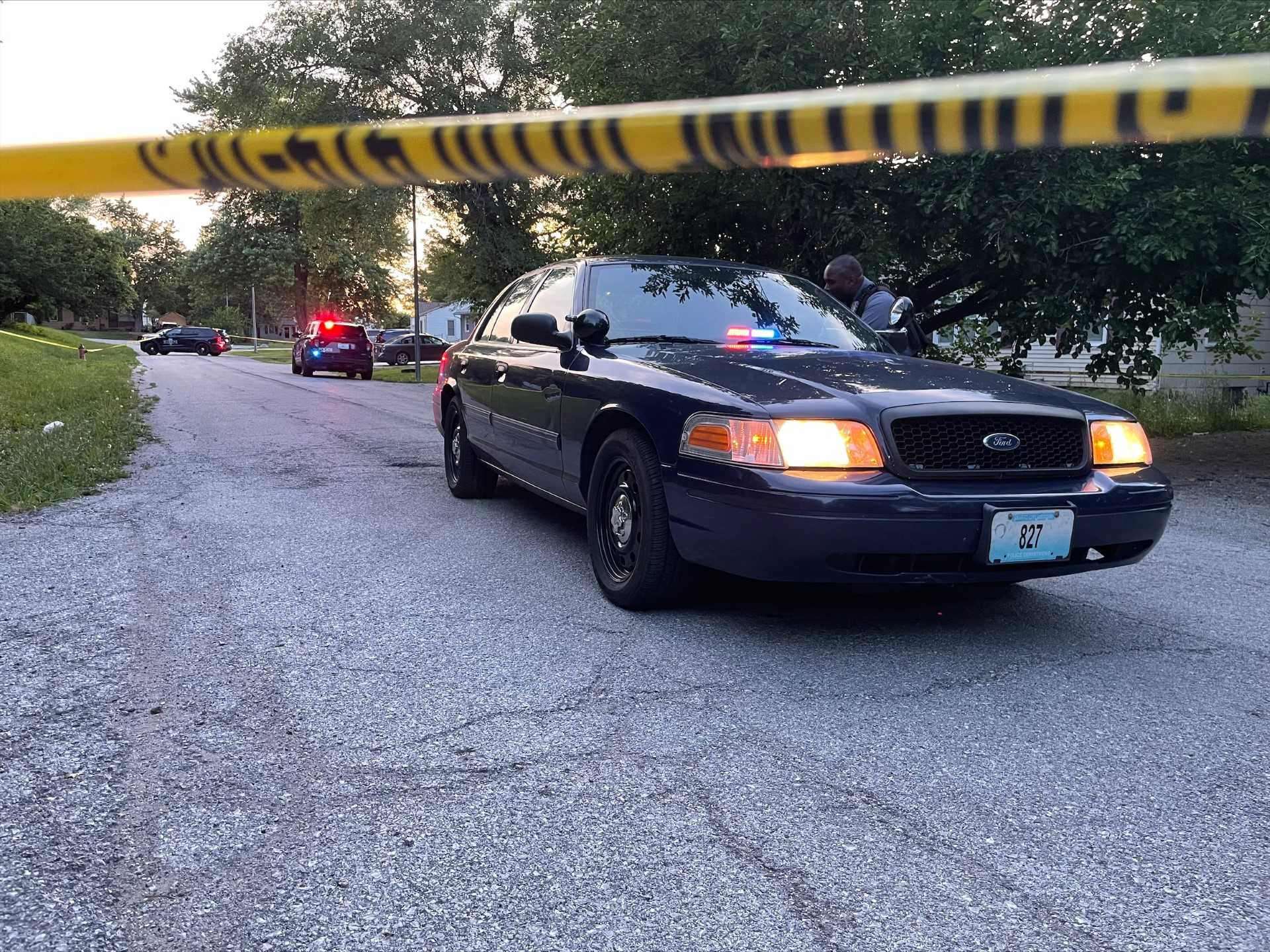 1 Teen Dead In Double Shooting In Kansas City