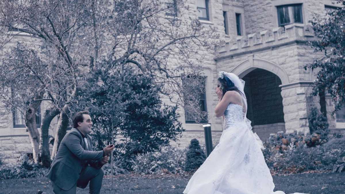 CORPSE BRIDE SURPRISE: Omaha Halloween photoshoot turns into sweet proposal