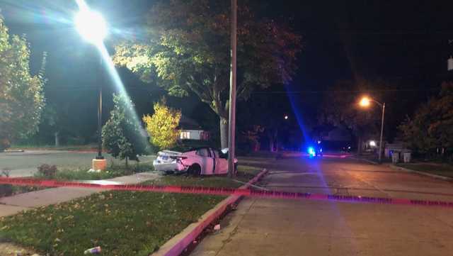 1 dead, 2 taken to hospital following crash on Milwaukee's north side - Vimarsana News