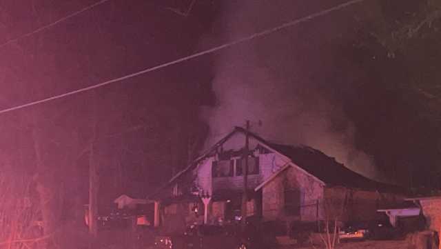 House fire underway at Forrest Hill Road in Jackson - Vimarsana News