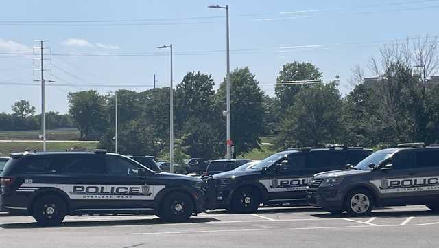 Overland Park police expand fireworks enforcement unit - Vimarsana News