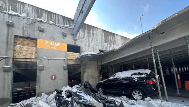 Parking garage collapses at Bayshore Mall: Two cars removed from rubble - Vimarsana News