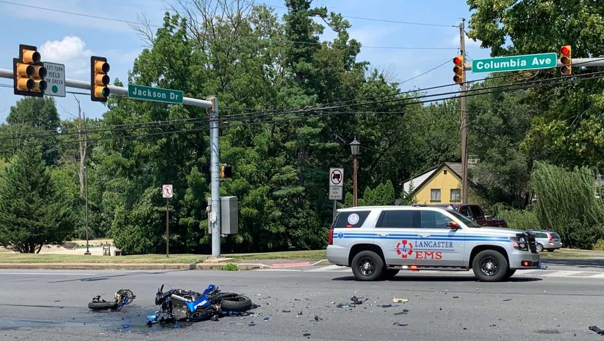 Police Motorcyclist suffers lifethreatening injuries in Lancaster