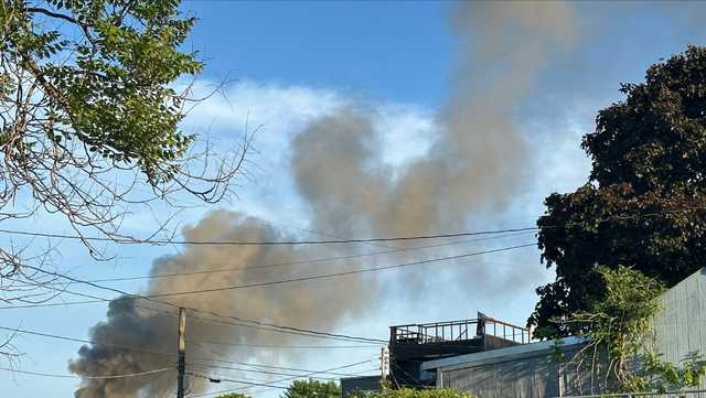 Kansas City fire crews battling large fire at 8th and Woodland