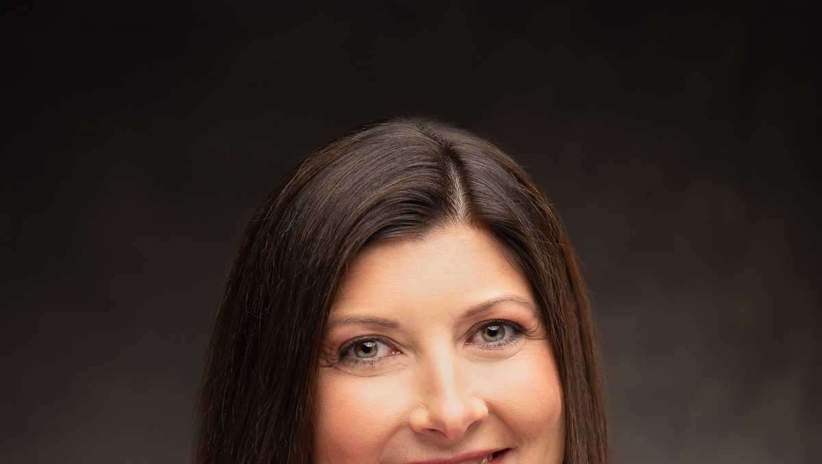 North Carolina school board extends superintendent's contract