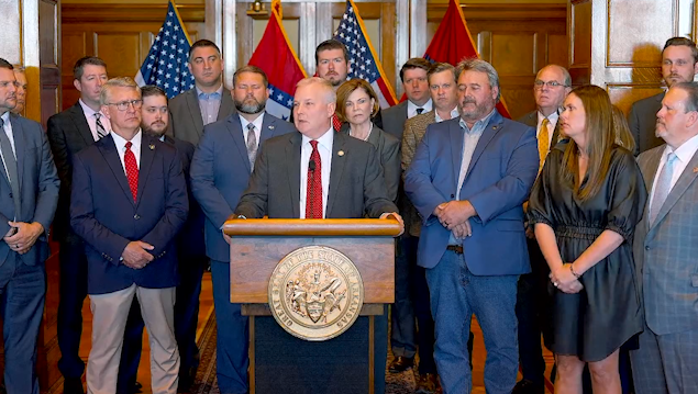 Arkansas attorney general orders company owned by Chinese government to sell land - Vimarsana News