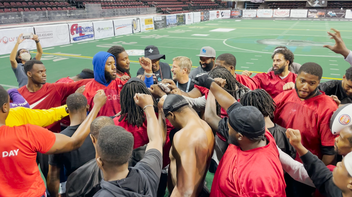 Mayor Keller visits Duke City Gladiators ahead of playoff push