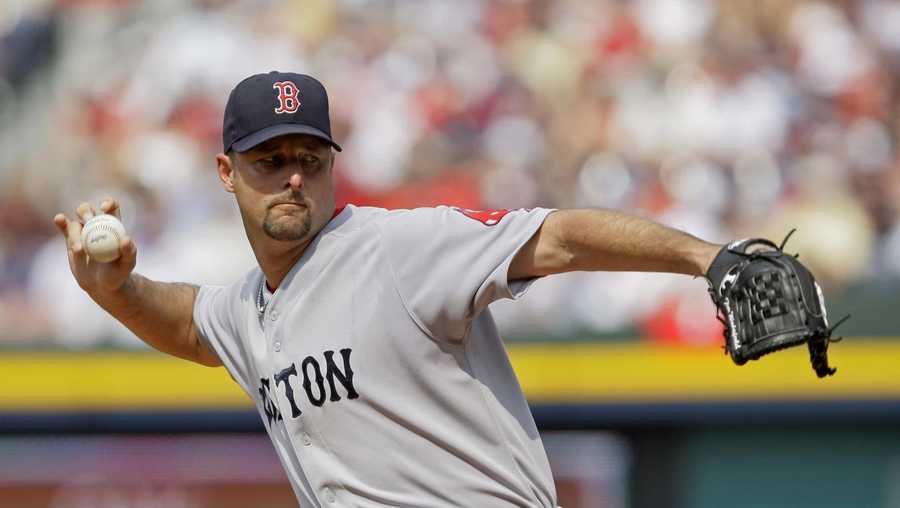 Red Sox Hall of Famer, Tim Wakefield has died at age 57