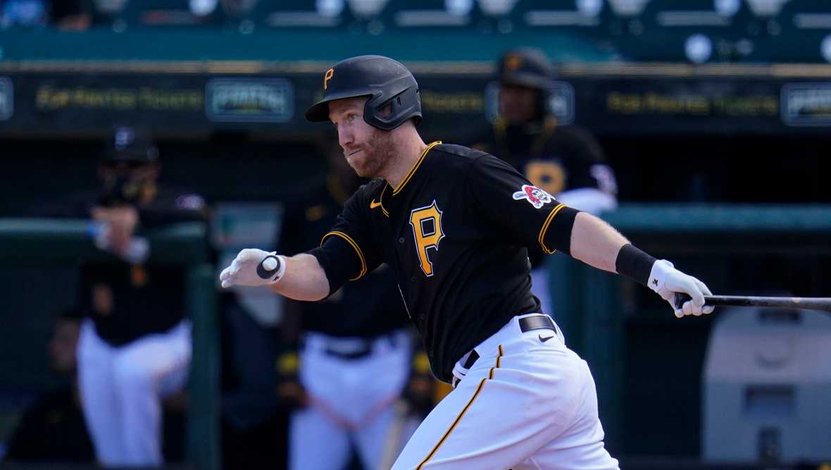 Todd Frazier, 2-time All-Star hitting .086, cut by Pirates