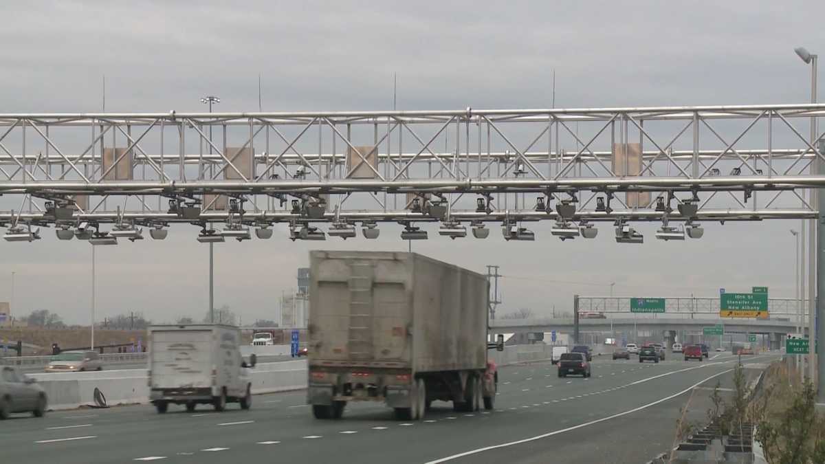 Riverlink increasing tolls for Louisville, southern Indiana bridges in July