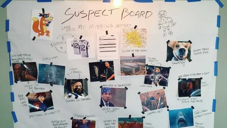 Tom Brady shares 'suspect board' in the case of his missing jersey