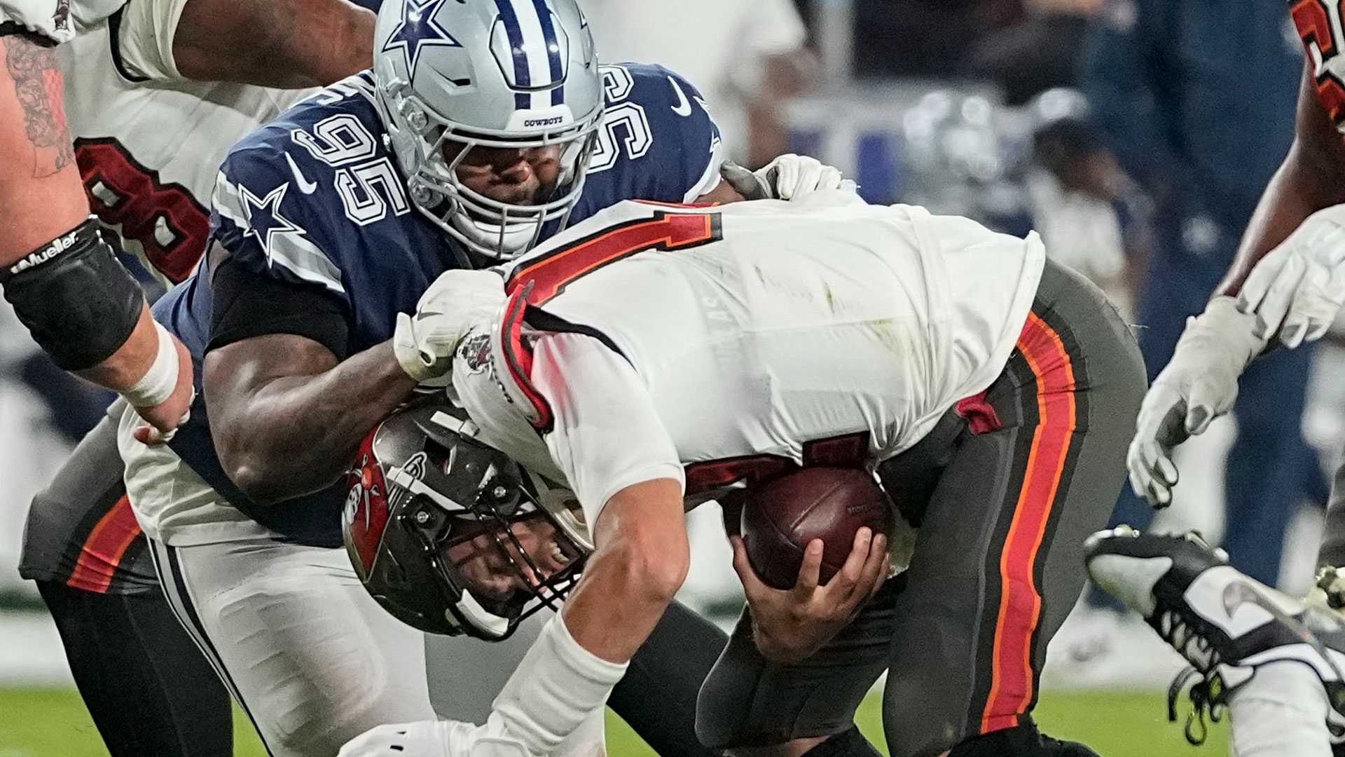 Brady, Buccaneers Bounced From Playoffs By Cowboys