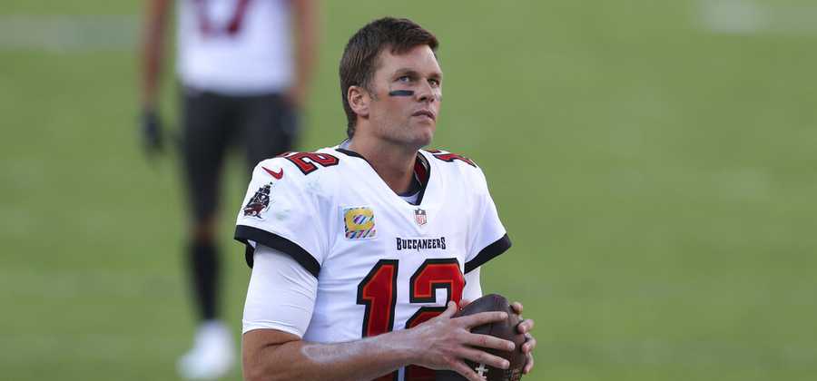 NFL pulls Tom Brady, Buccaneers from 'Sunday Night Football' amid