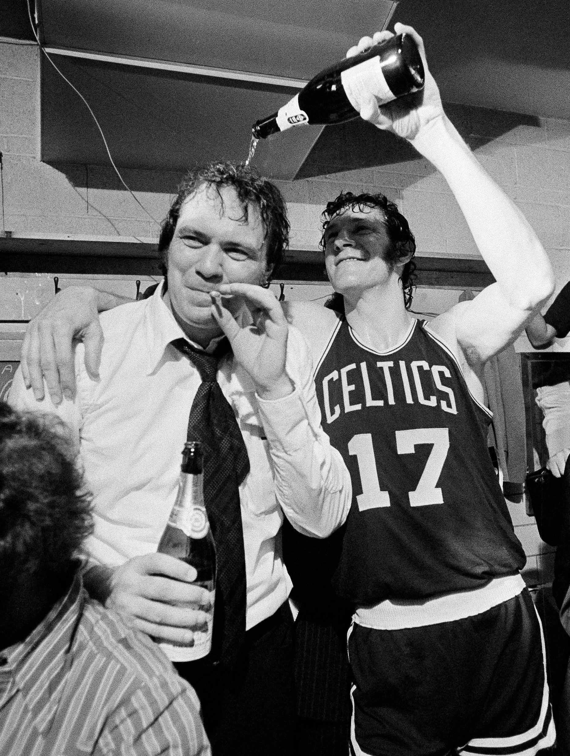 Boston Celtics' John Havlicek, left, guards New York