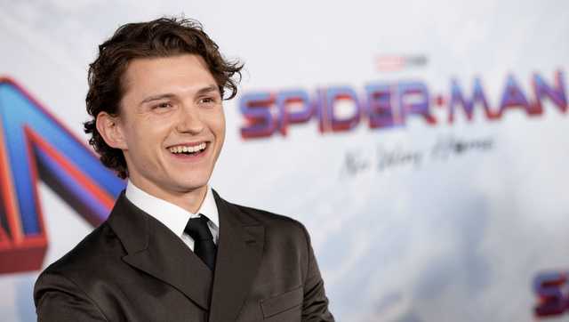 Tom Holland makes good on his promise to boy who saved his sister from dog attack - Vimarsana News