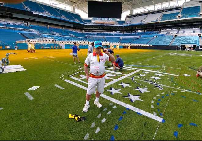 Legendary Groundskeeper George Toma Returns to Arrowhead to Paint