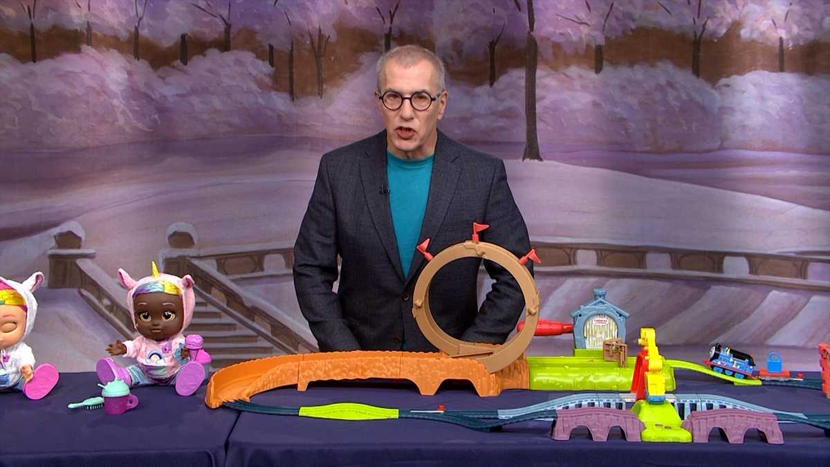 An expert shares the top toys for 2022