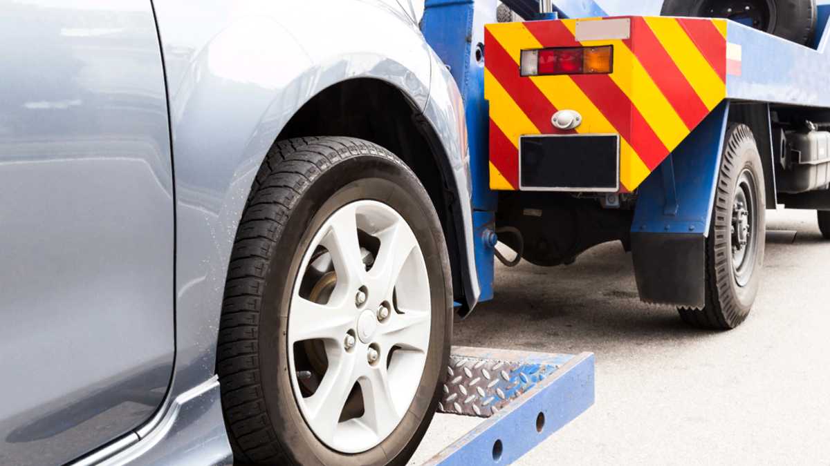  Car  theft victims won t have to pay Baltimore towing  fees