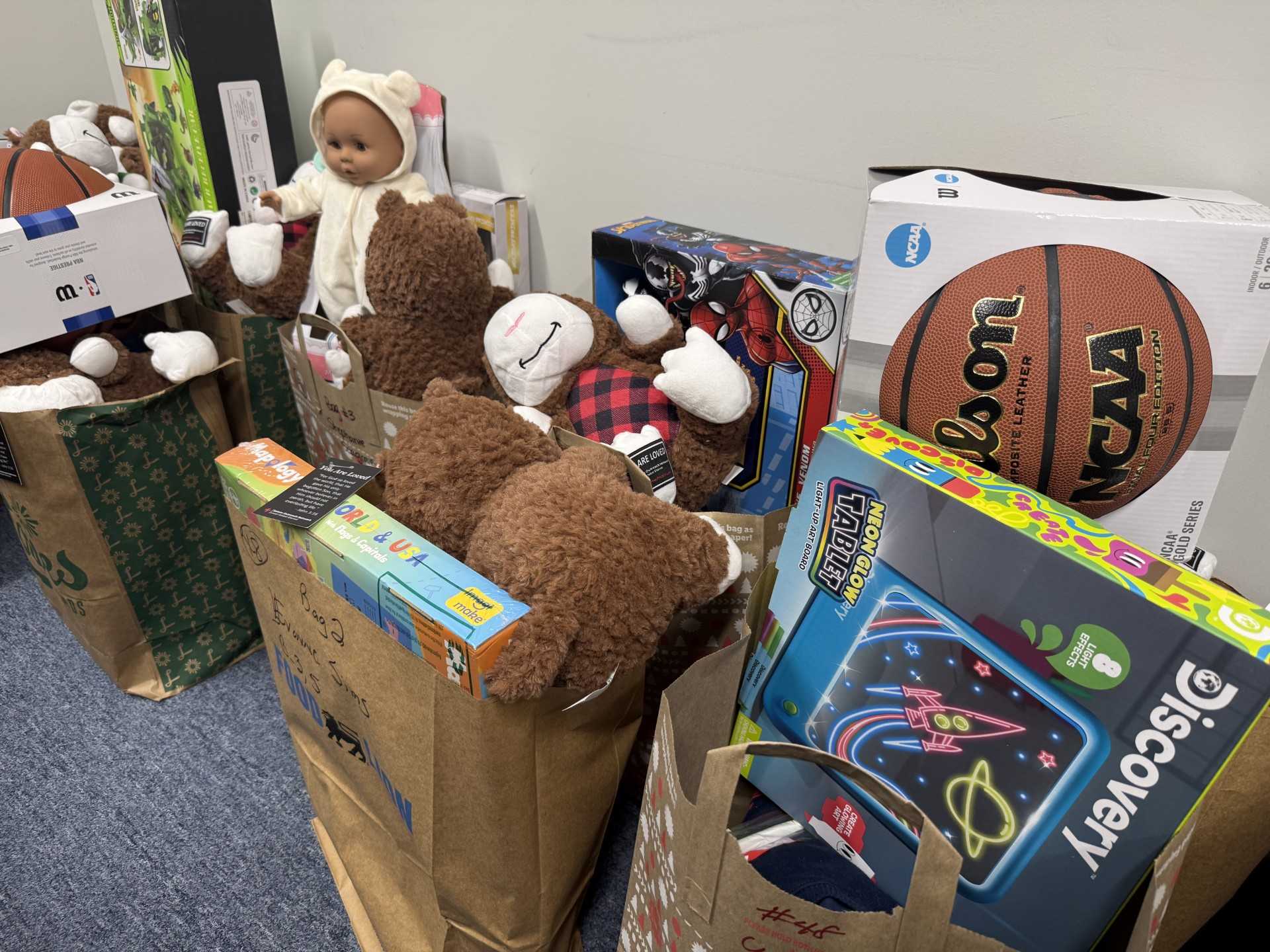 wxii12.com - Adrianna Hargrove - It's about God, it's about my purpose': Truth Broadcasting in Winston-Salem holds annual Christmas toy drive