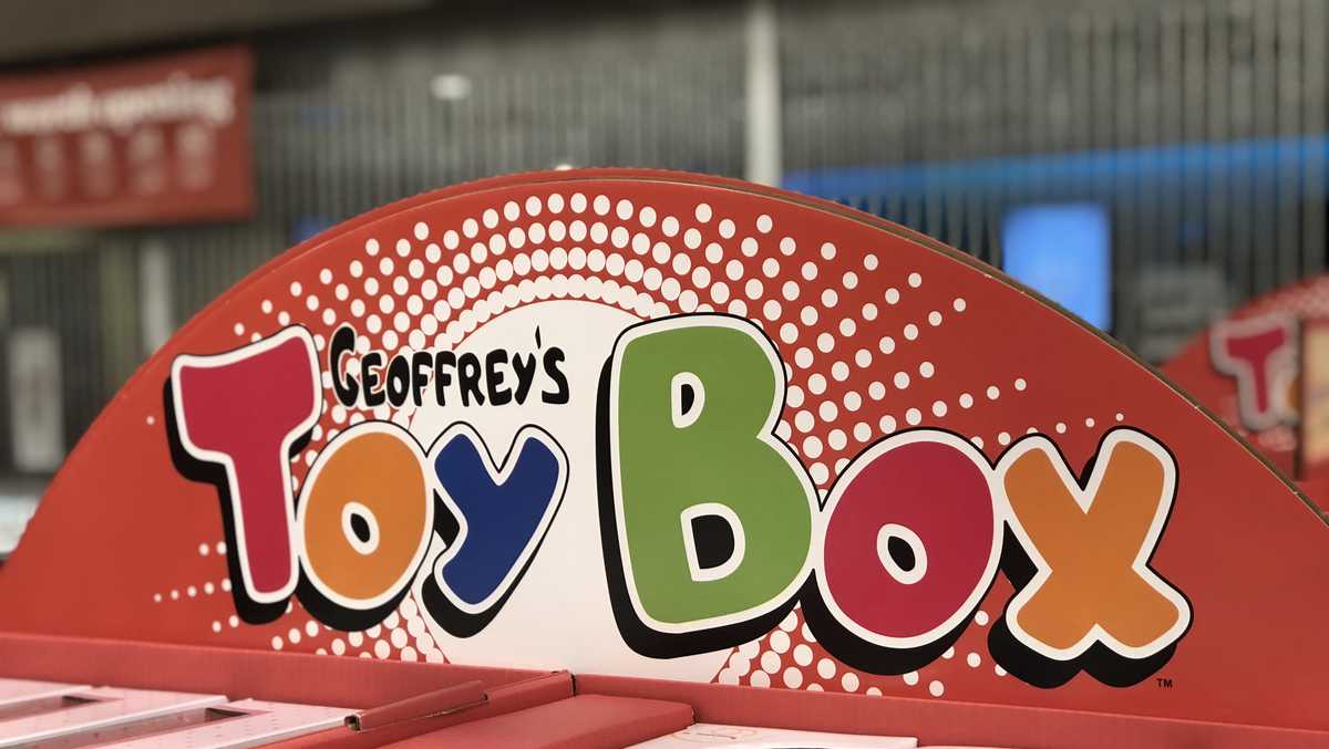 Kroger carrying Toys R Us toys through holidays