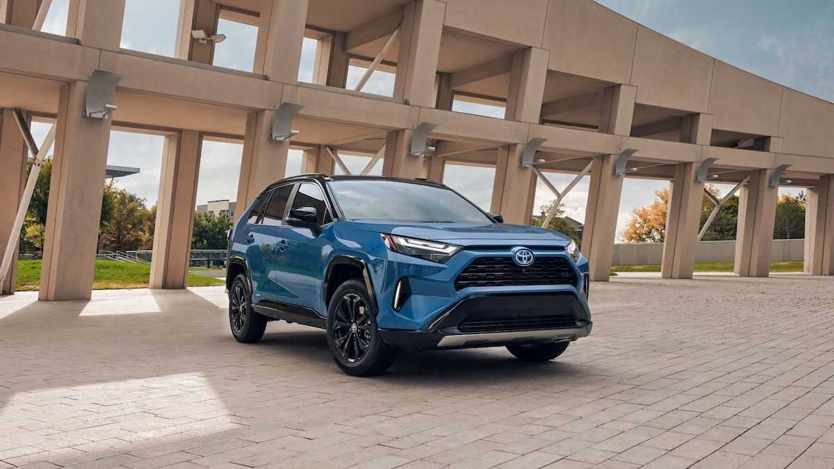 What to know about the 2024 Toyota RAV4 Hybrid MPG