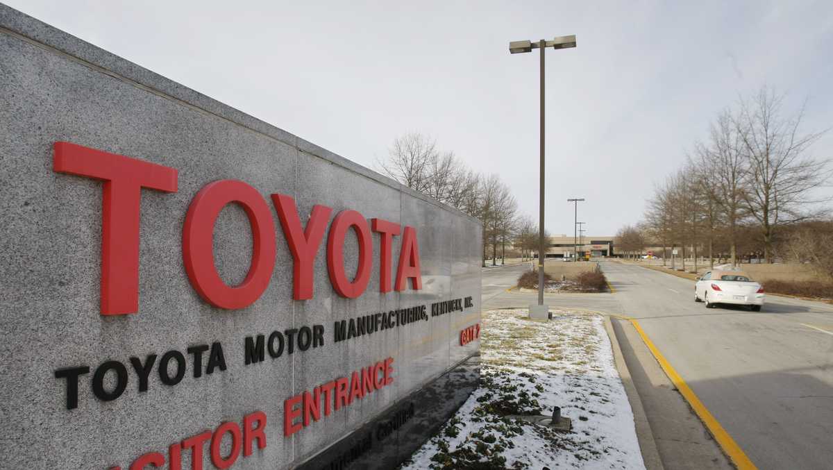 Former auto plant worker indicted in federal mail fraud case﻿