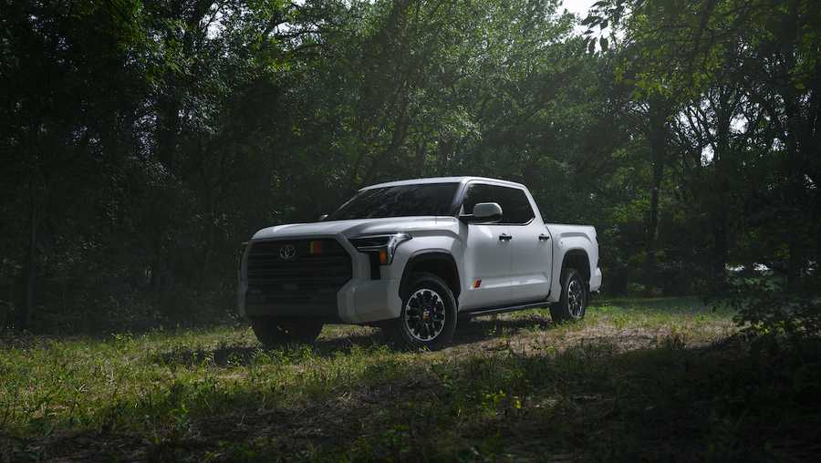 What's new on the 2025 Toyota Tundra?