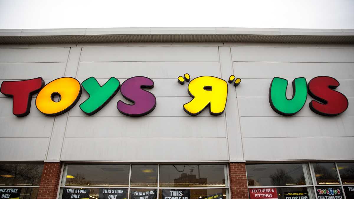 toy-company-ceo-leads-effort-to-salvage-toys-r-us