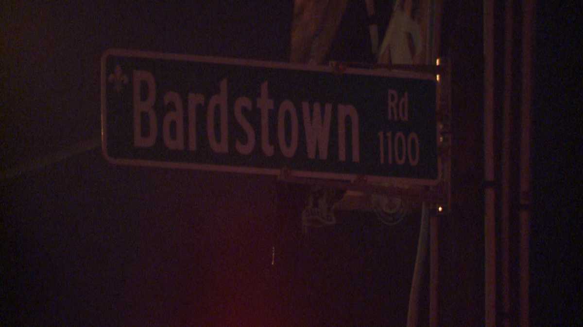 Pedestrian struck by car on Bardstown Road