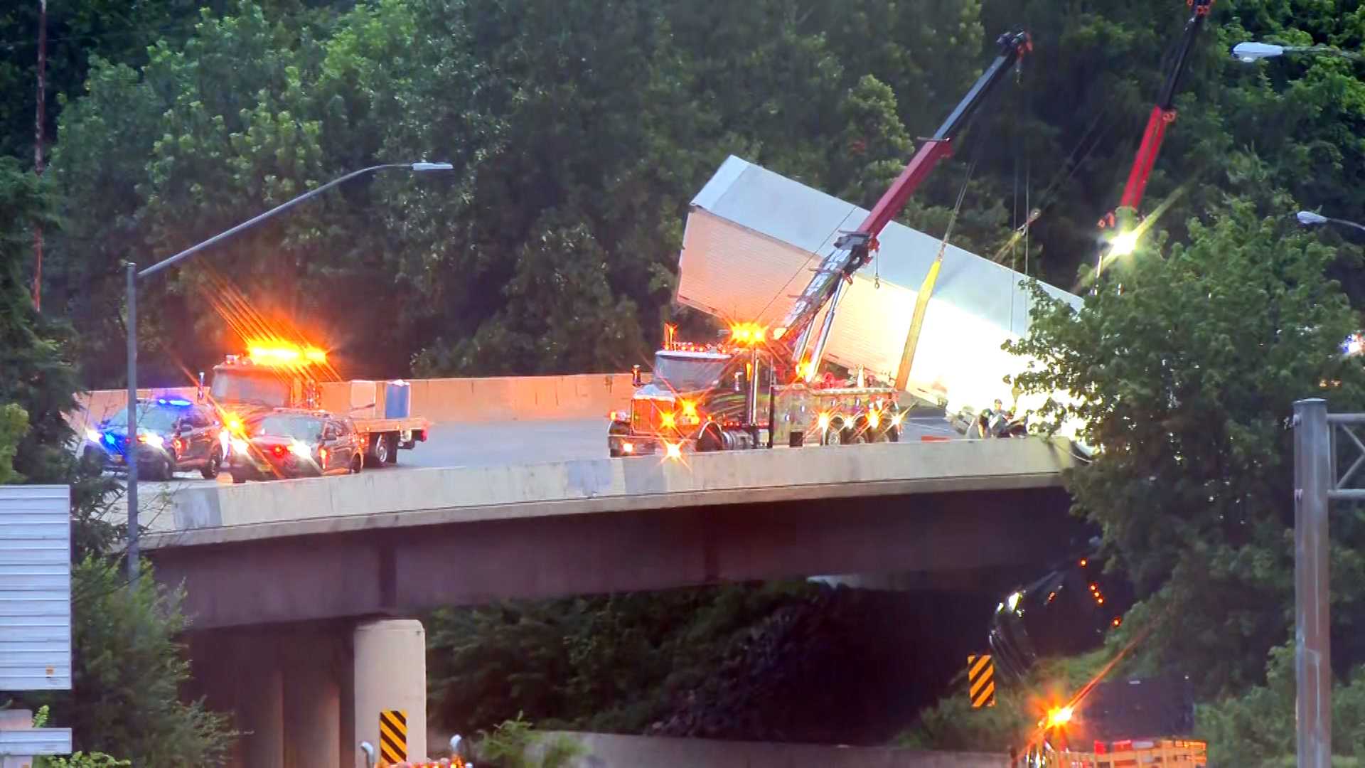 tractor-trailer-crash-i-495-
