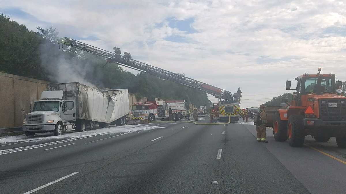 PHOTOS: Tractor-trailer fire blocks SB I-95 traffic in Howard County