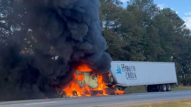 South Carolina: Tractor-trailer engulfed in flames closes I-85 - Vimarsana News