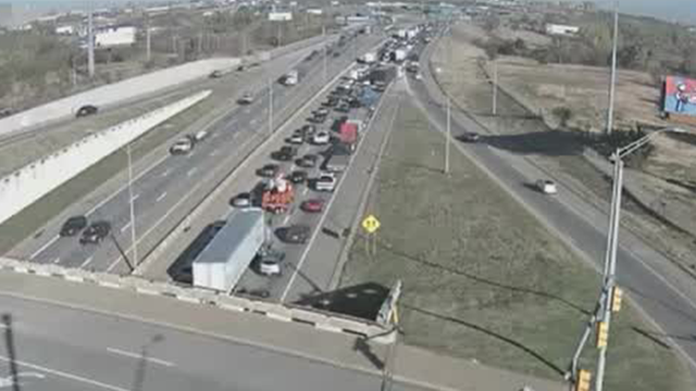 Crash causes traffic delays on NB I-35 in Oklahoma City