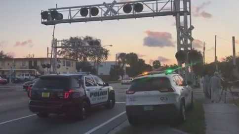 Woman struck, killed by Tri-Rail in West Palm Beach