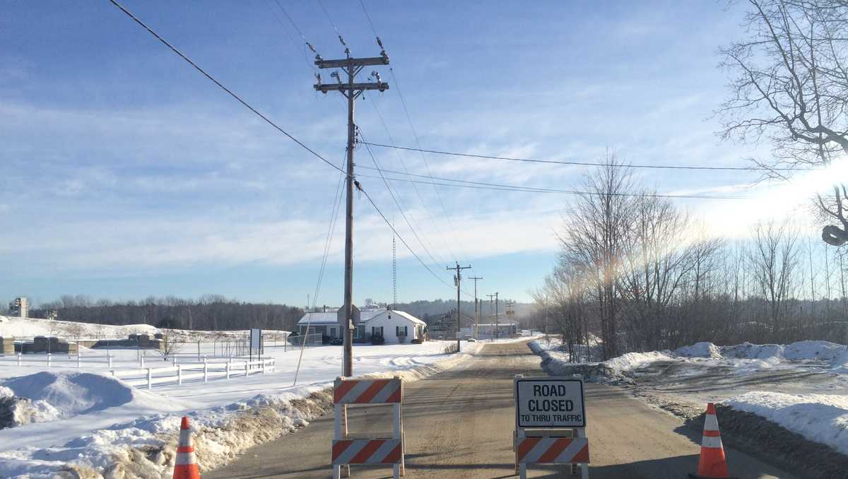 Pan Am train derails in Leeds
