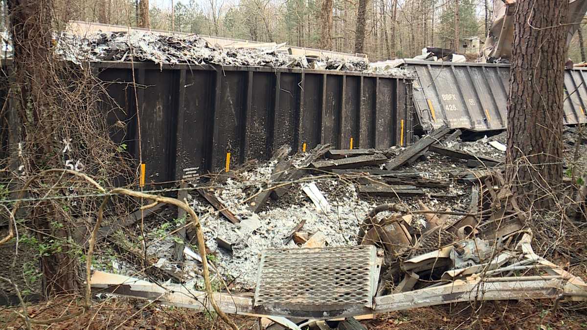 Train derailments decreasing Alabama Norfolk Southern