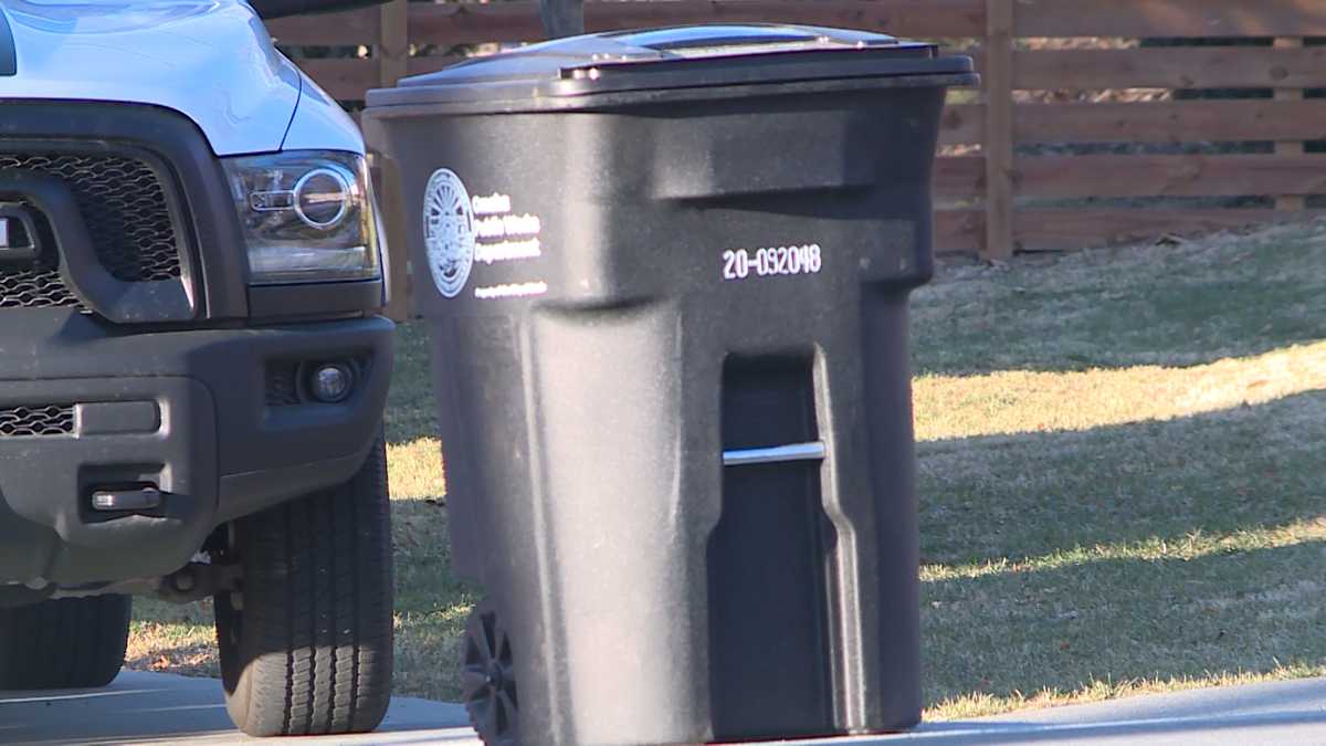 'It kind of ate it': Homeowner says FCC trash truck took the new can ...