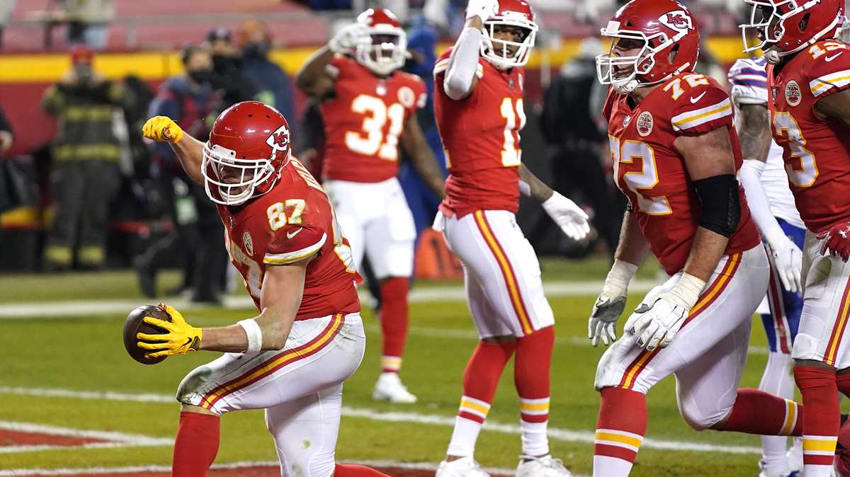 Kansas City Chiefs' Travis Kelce wins Derrick Thomas MVP award