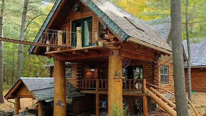 treehouse&#x20;in&#x20;vermont