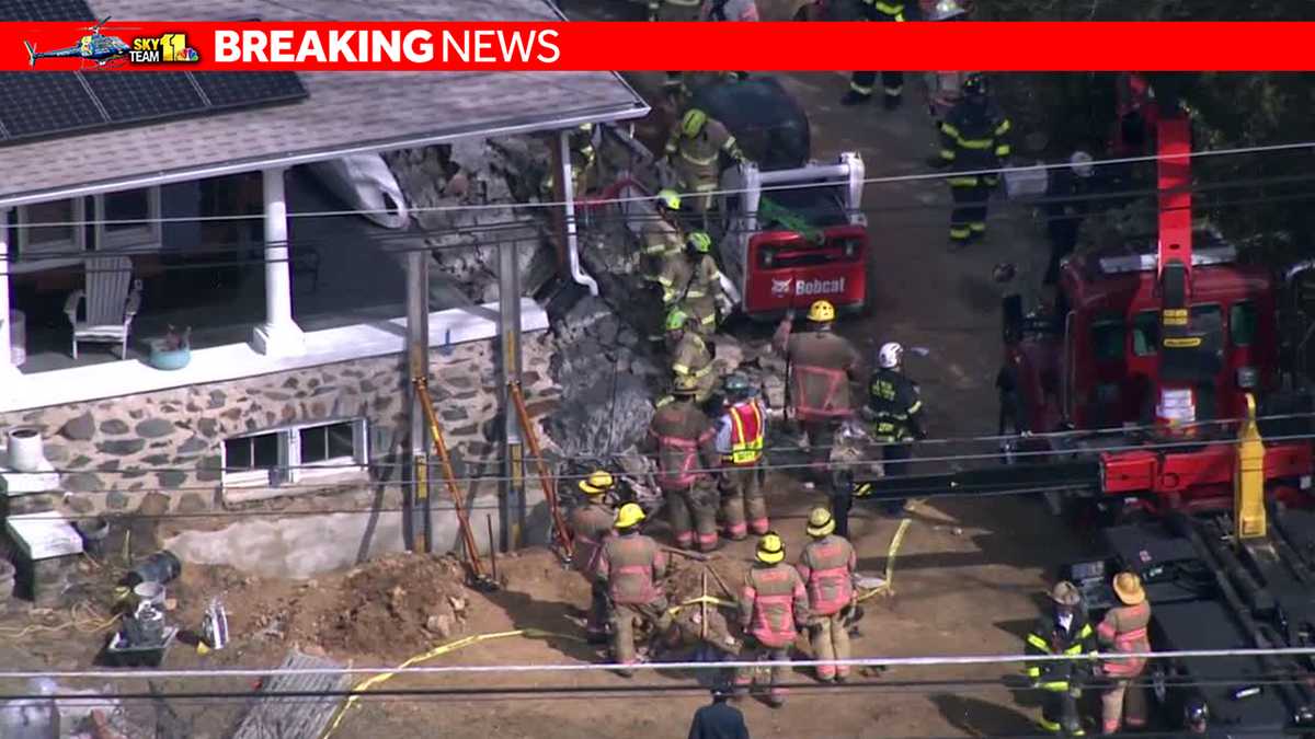 2 construction workers dead after being trapped in trench - WBAL