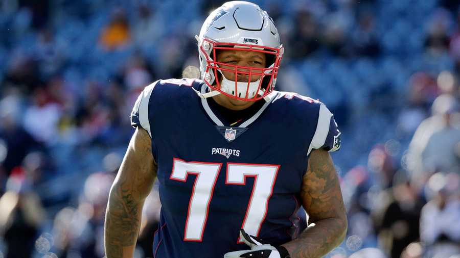 Patriots OT Trent Brown agrees to sign record deal with Raiders, report says