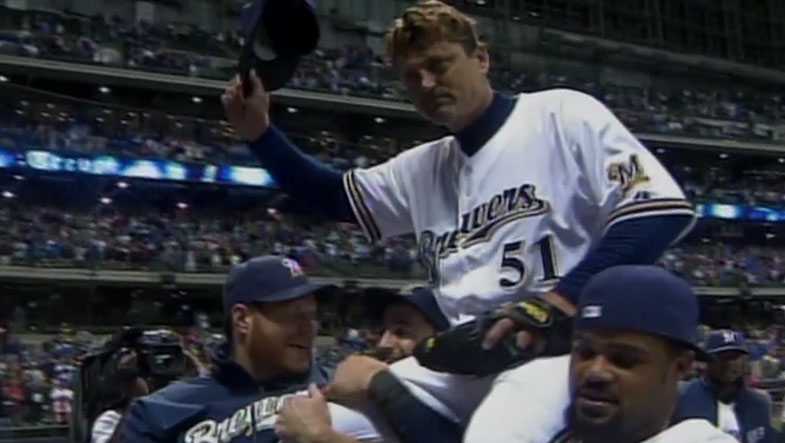 Former Brewers closer Trevor Hoffman elected to Hall of Fame