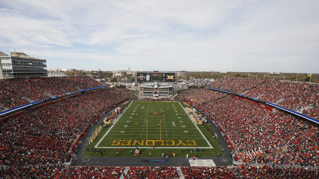 Syracuse field re-named after legendary Ernie Davis, who died soon